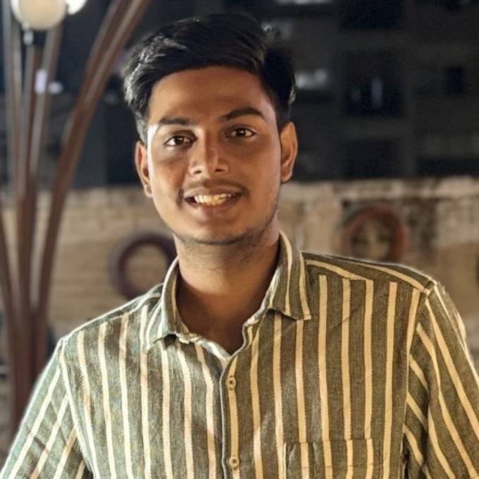 Square Infosoft Team Mansvi Goti Accountant 